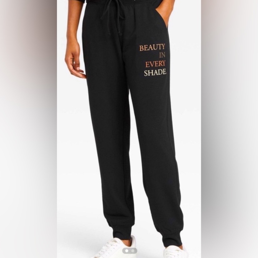 Women’s Statement Joggers NWT Beauty In Every Shade